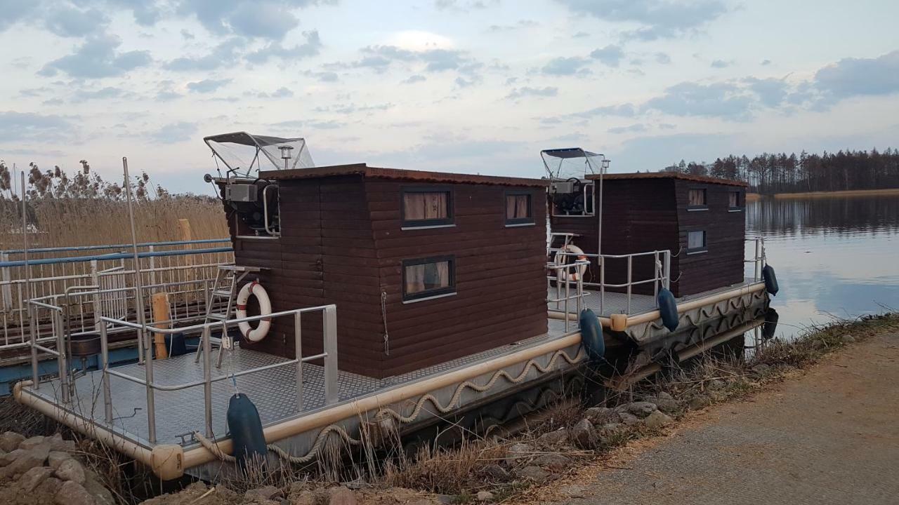 Hausboot Krakow Am See Forelle 1 Und 2 Экстерьер фото